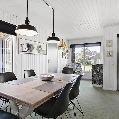 Bl1051-pandrup-rodhus-skolevej-11 *